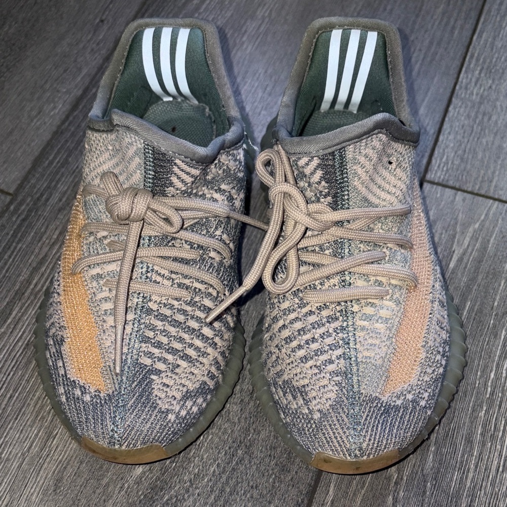 Adidas Yeezy Boost 350 V2